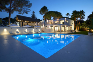 Redesigned luxury villa in the golf valley